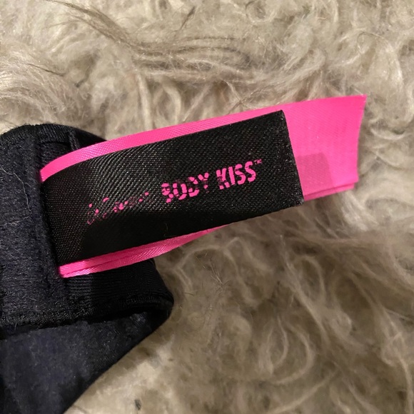 La SENZA Body Kiss Bra - Picture 2 of 9